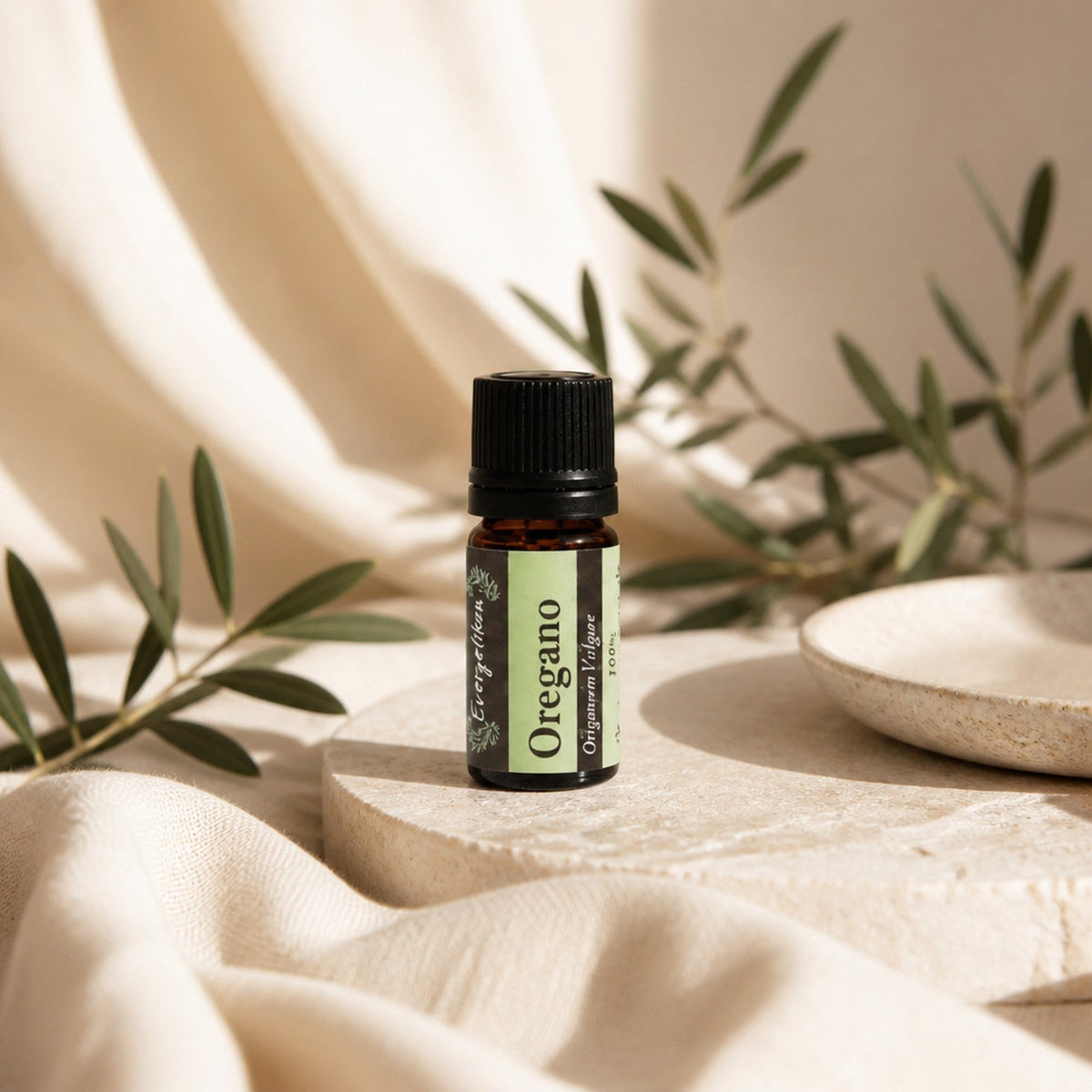 Etherische olie oregano: krachtig, kruidig, spaarzaam gebruiken